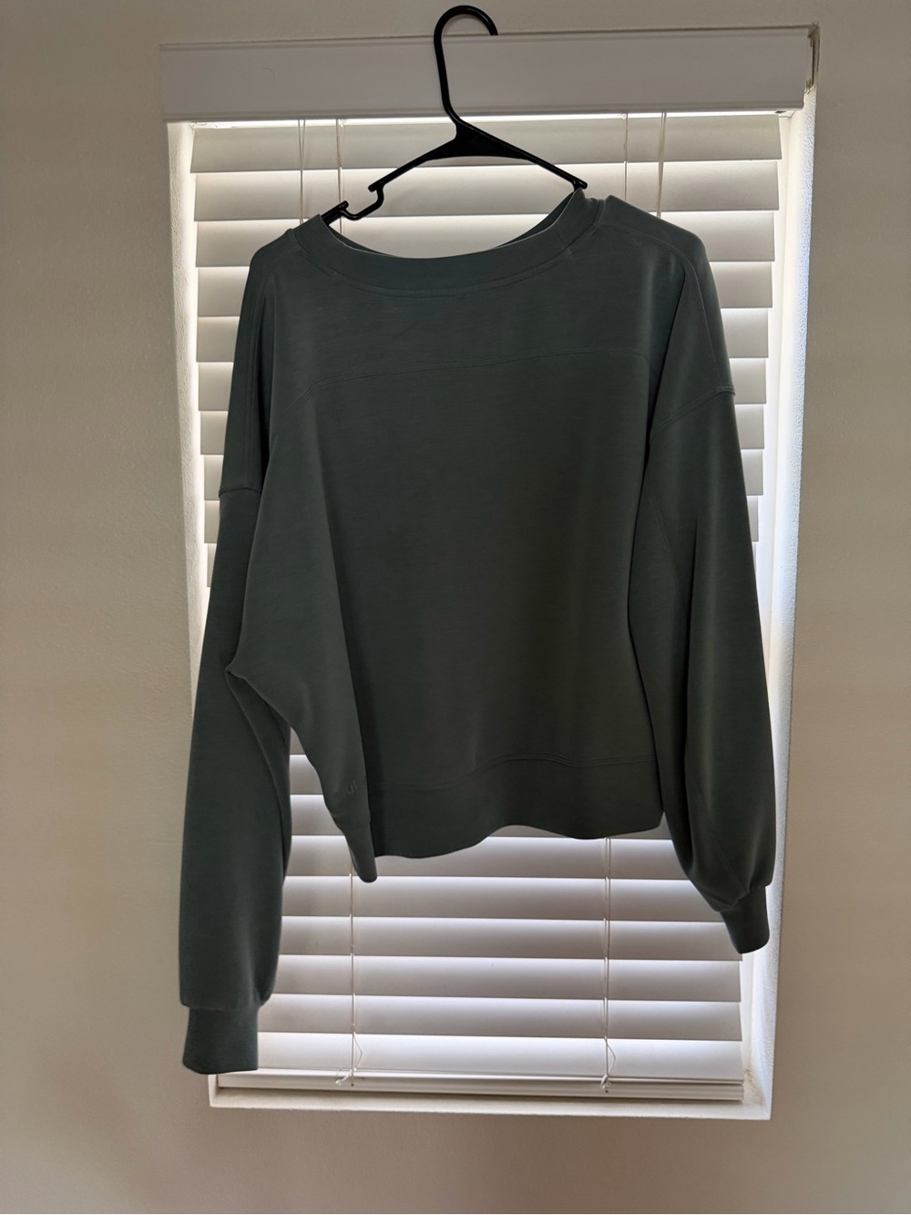 lululemon athletica Boxy Crew Sweatshirt in Slate Green
